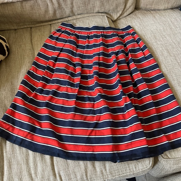 J. Crew Silk. Skirt 6 - Picture 3 of 5